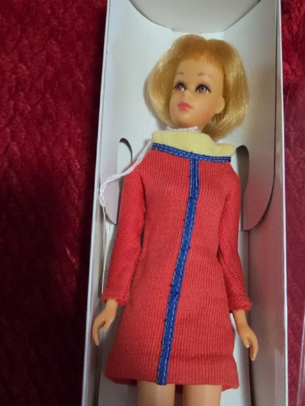 Mattel 1960's Happening Francie Doll Blonde. Barbies Friend Bendable Knees
